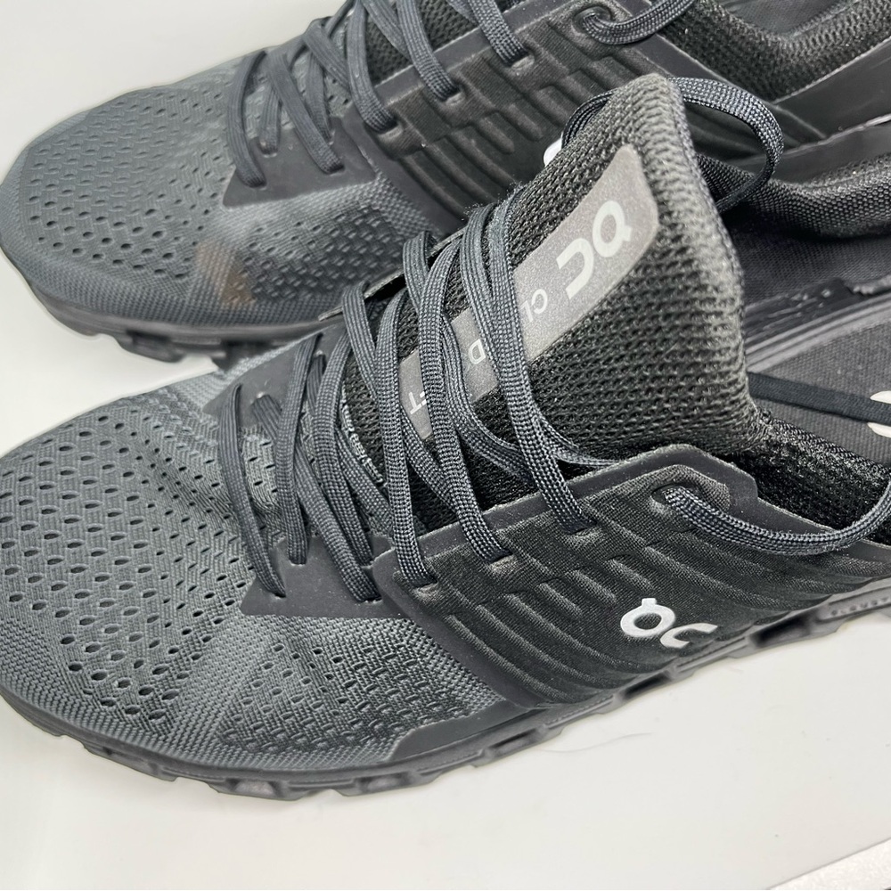 On Running Men's Black Athletic Running Shoes